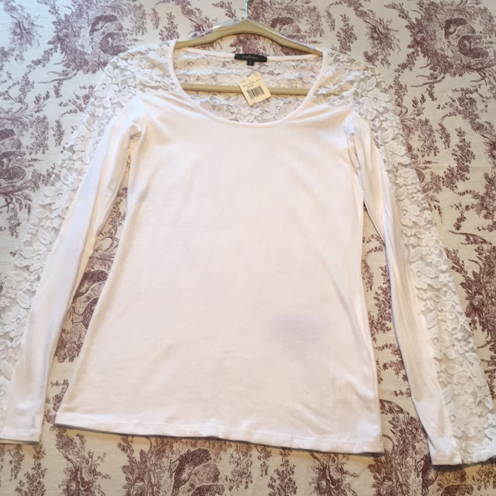 Long sleeve white with lease